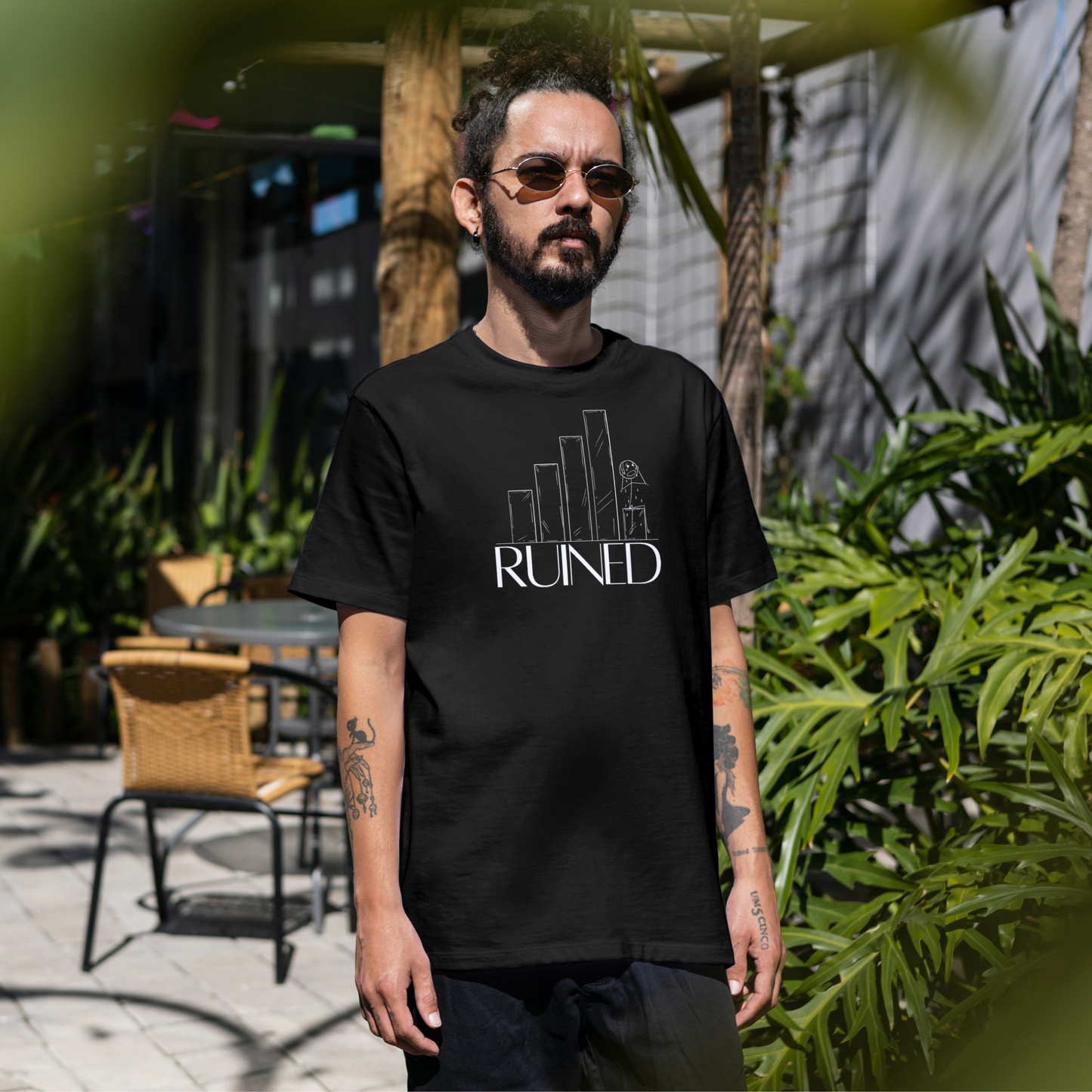 Ruined Premium Classic T-shirts